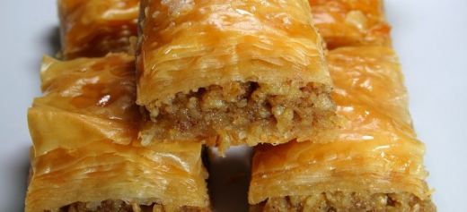 Milföy Baklavası Tarifi ve Malzemeleri